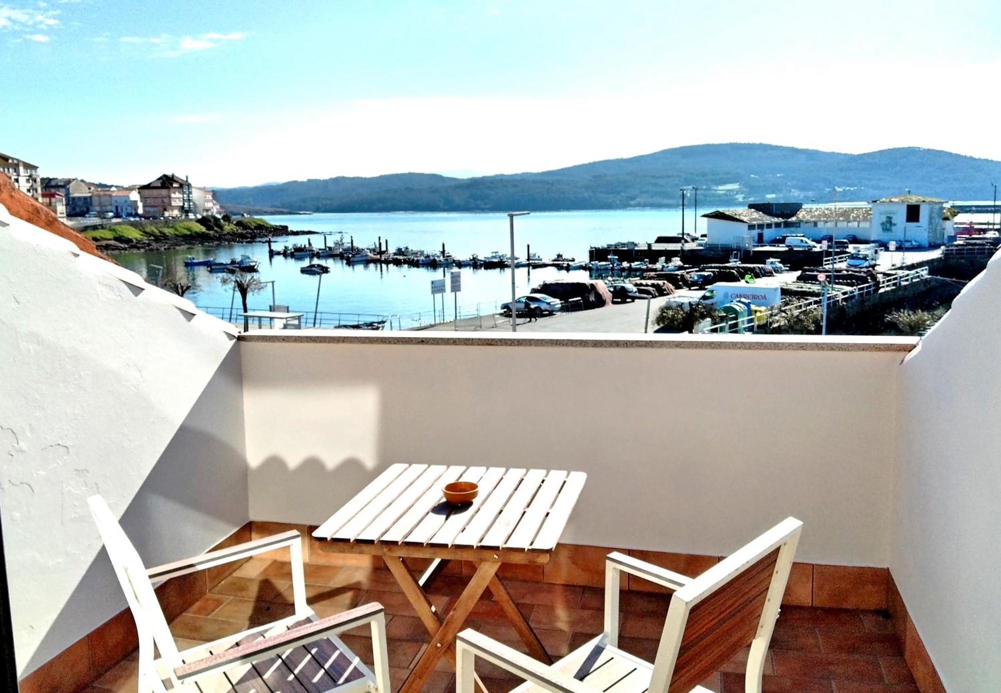 Hotel Puerto Arnela Camarinas Exterior photo